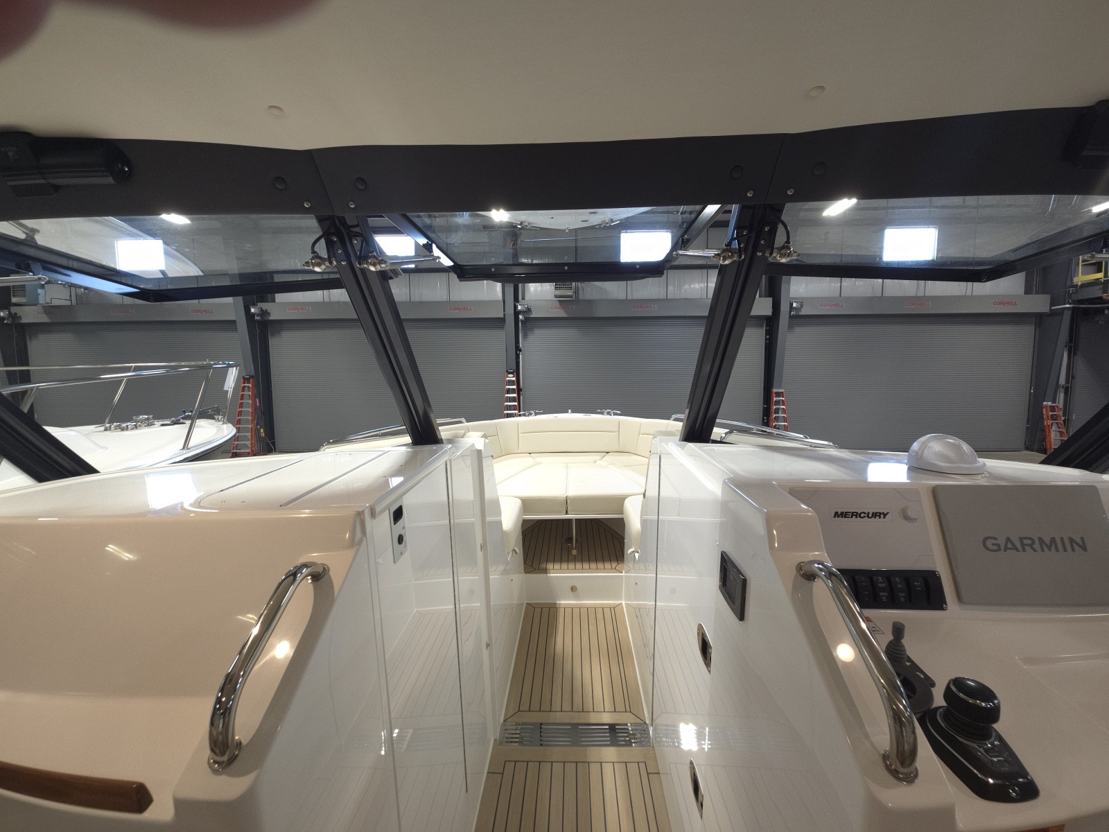 The Sunshine Crew 38ft MJM Yacht For Sale