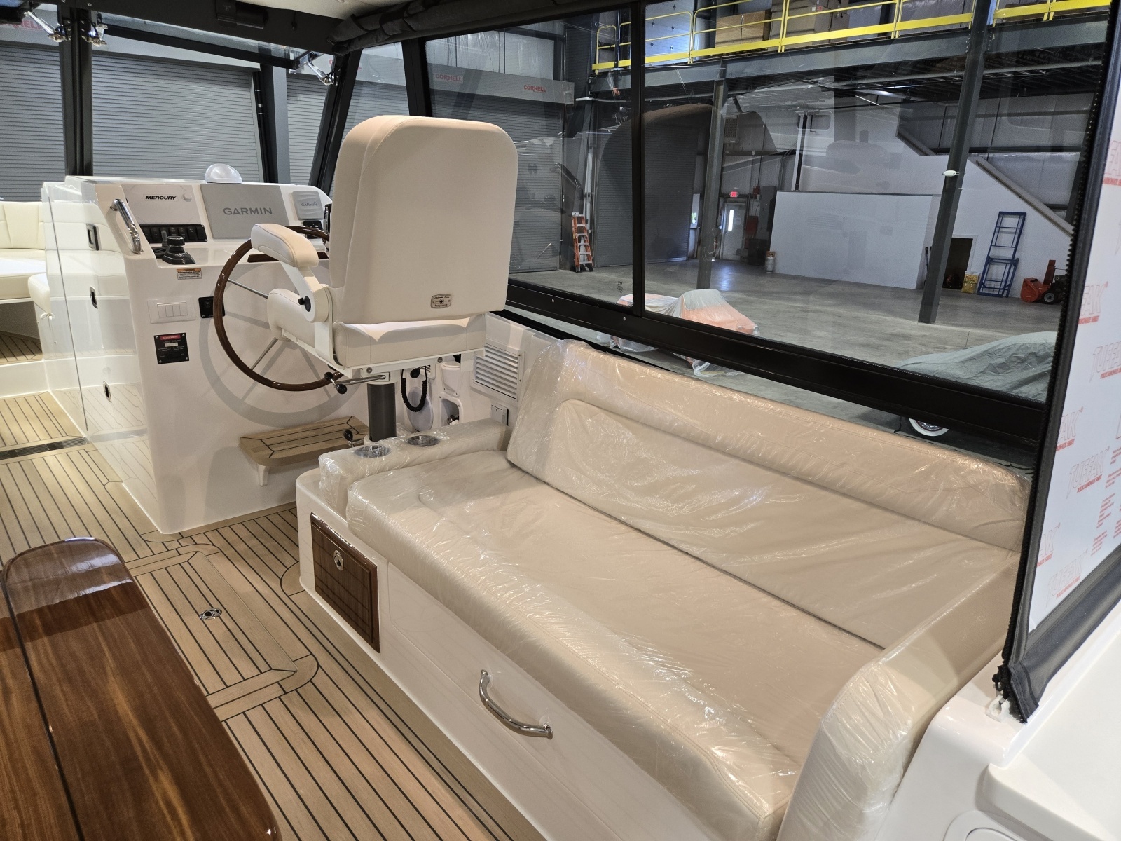 The Sunshine Crew 38ft MJM Yacht For Sale