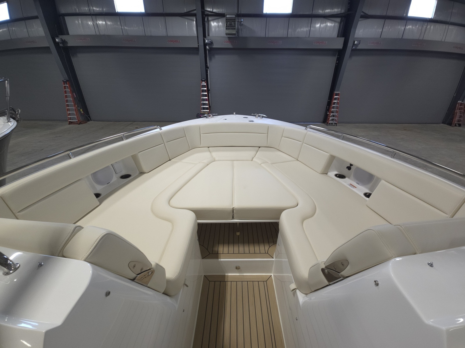 The Sunshine Crew 38ft MJM Yacht For Sale