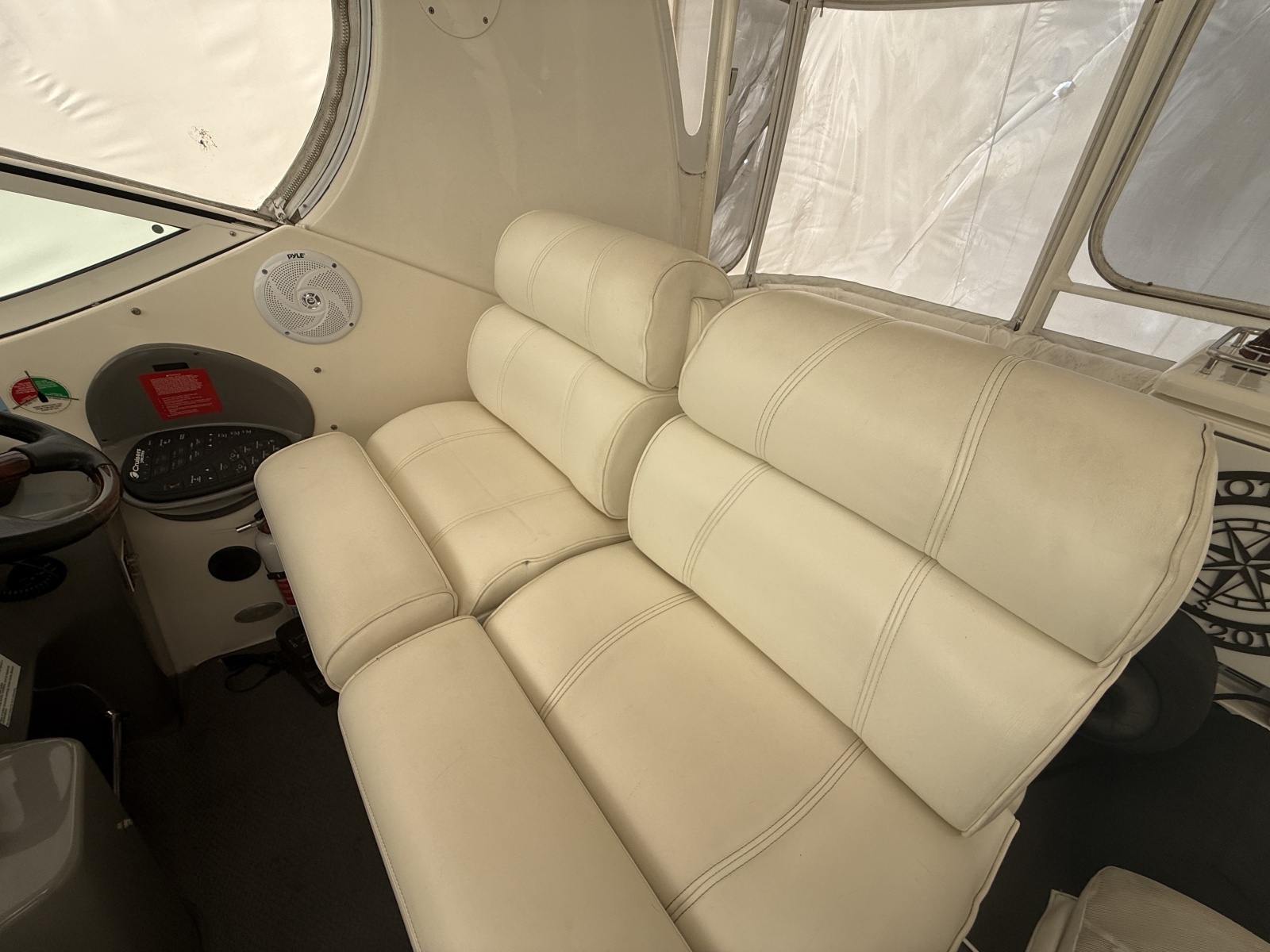 40ft Cruisers Yachts Yacht For Sale