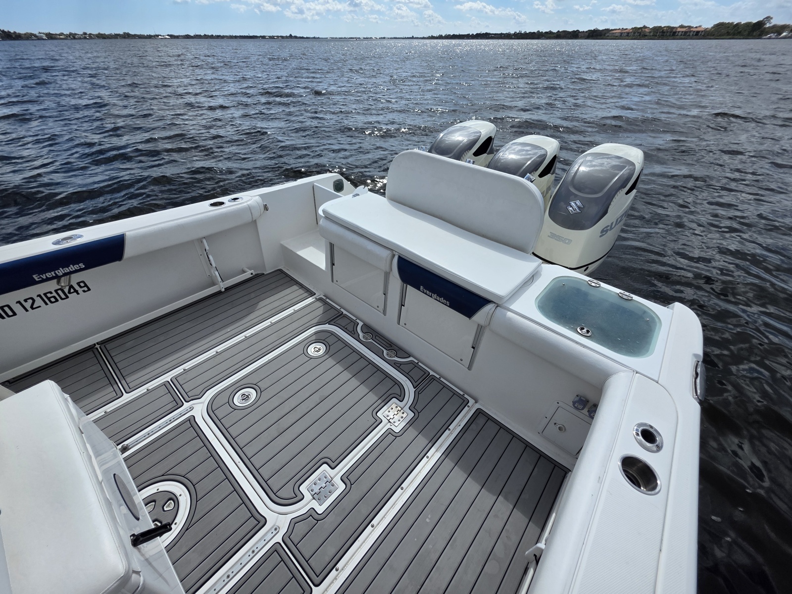 Paradise Bound 35ft Everglades Yacht For Sale