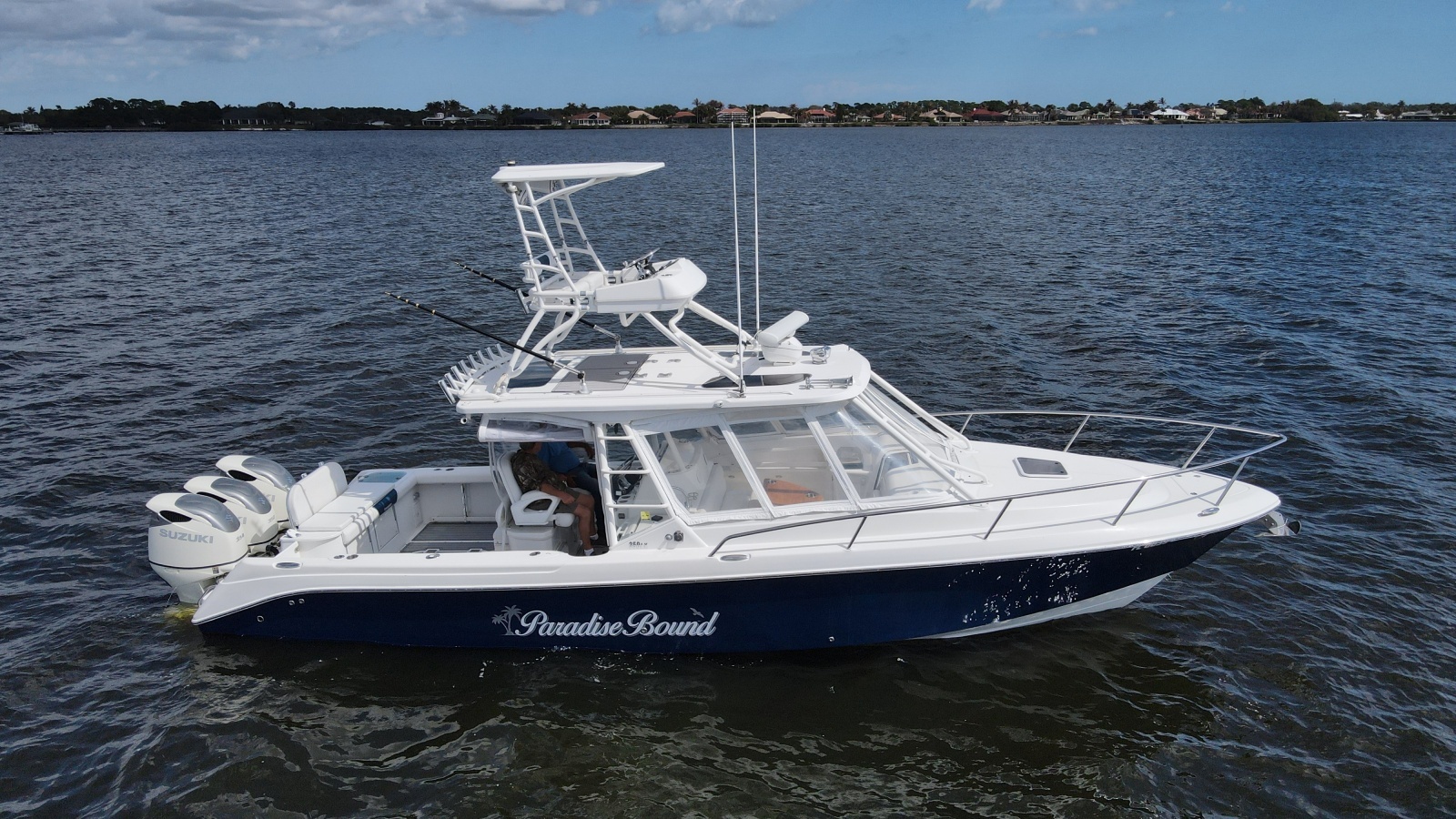 Paradise Bound 35ft Everglades Yacht For Sale