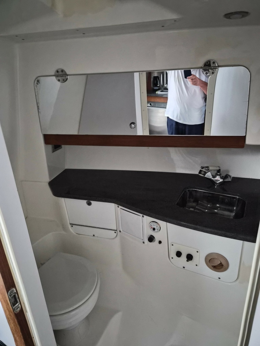 Paradise Bound 35ft Everglades Yacht For Sale