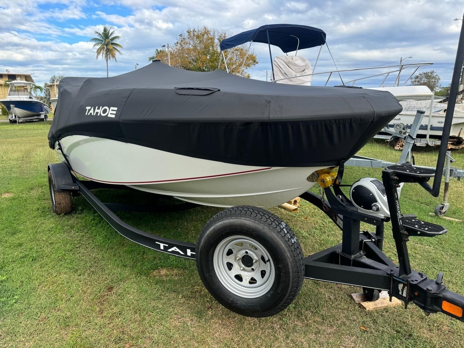 18ft Tahoe Yacht For Sale