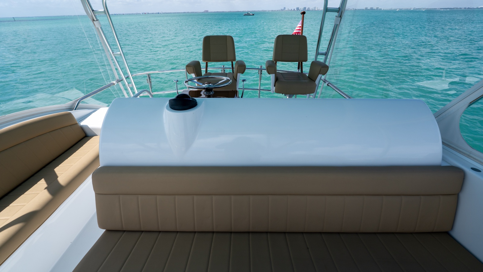 50' 2000 Hatteras 50 Convertible