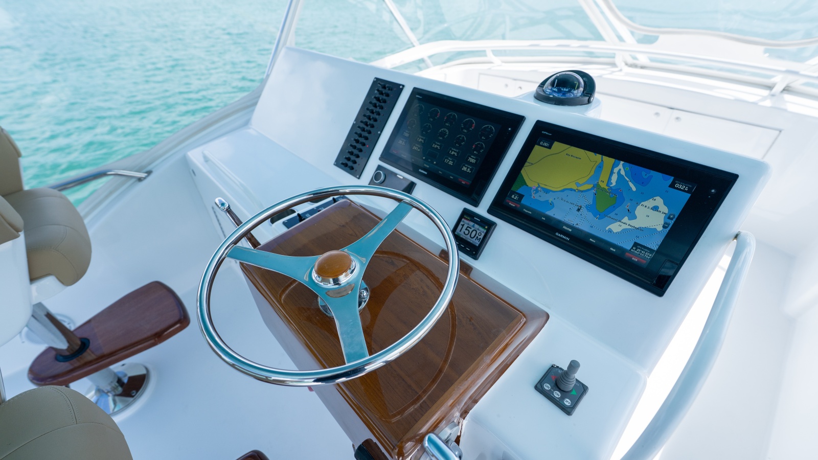 50' 2000 Hatteras 50 Convertible