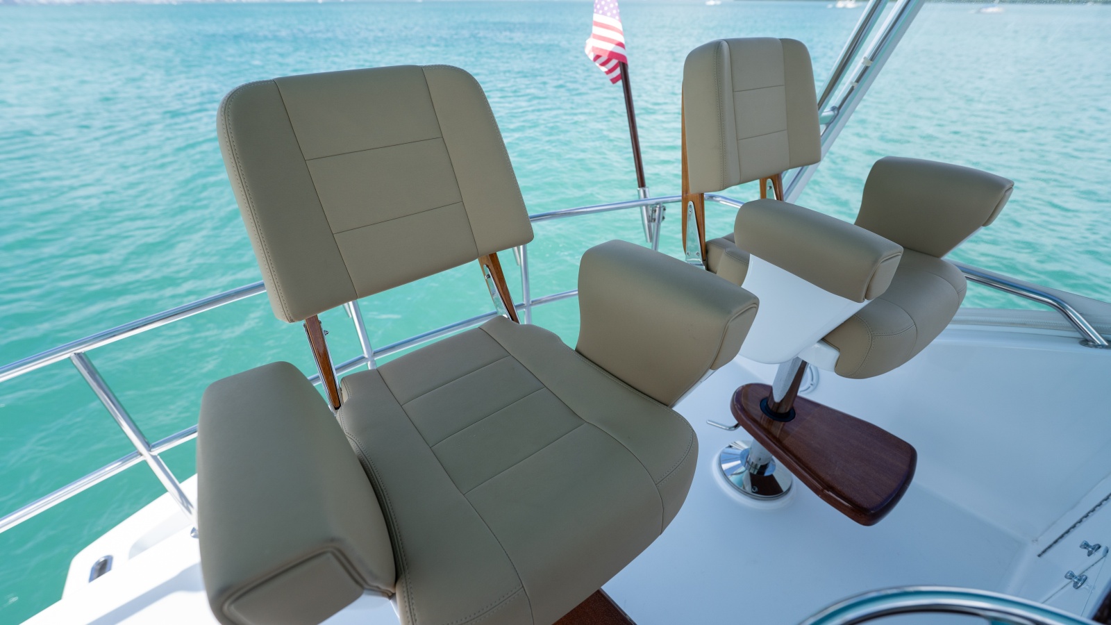 50' 2000 Hatteras 50 Convertible