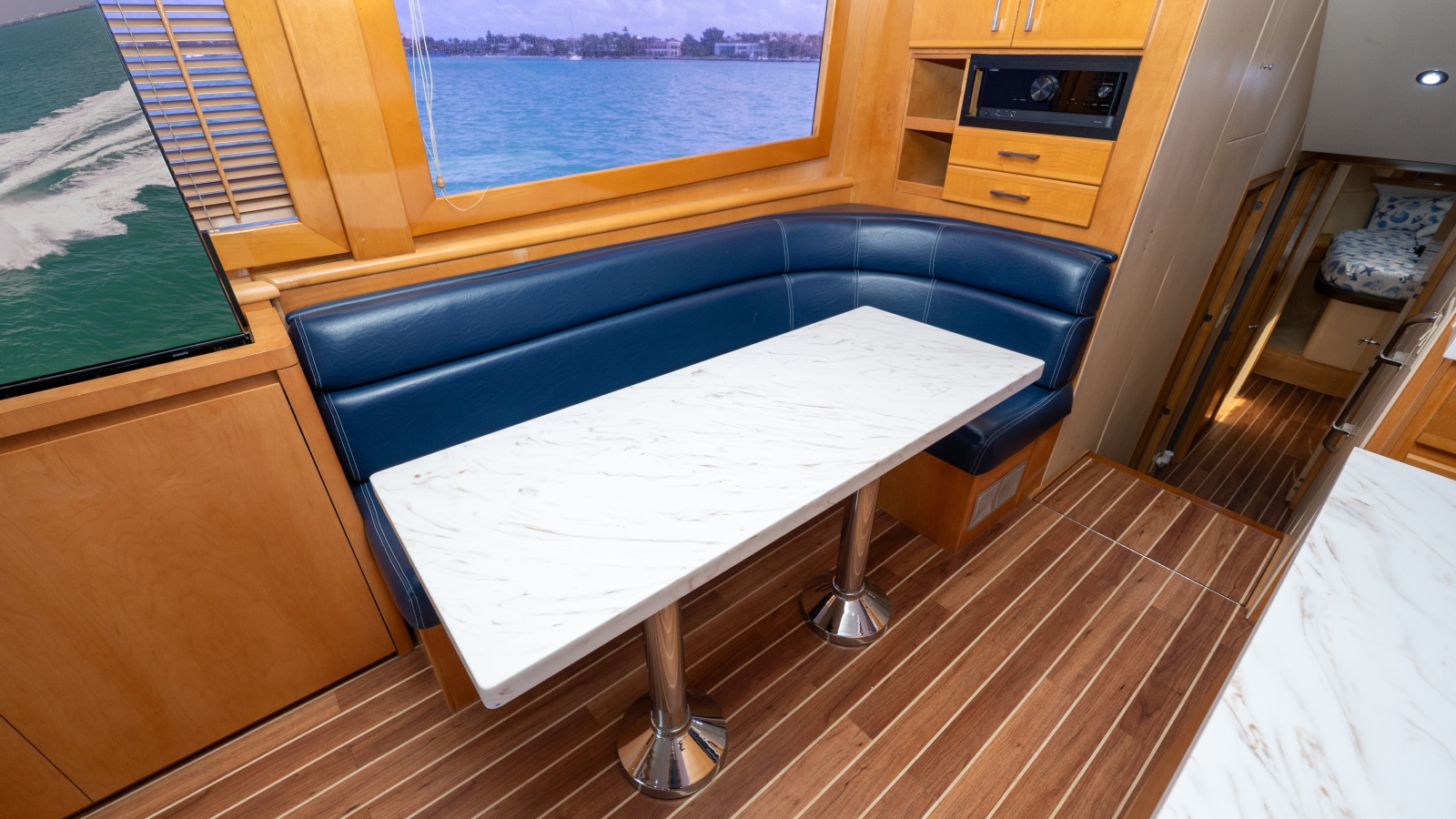 50' 2000 Hatteras 50 Convertible