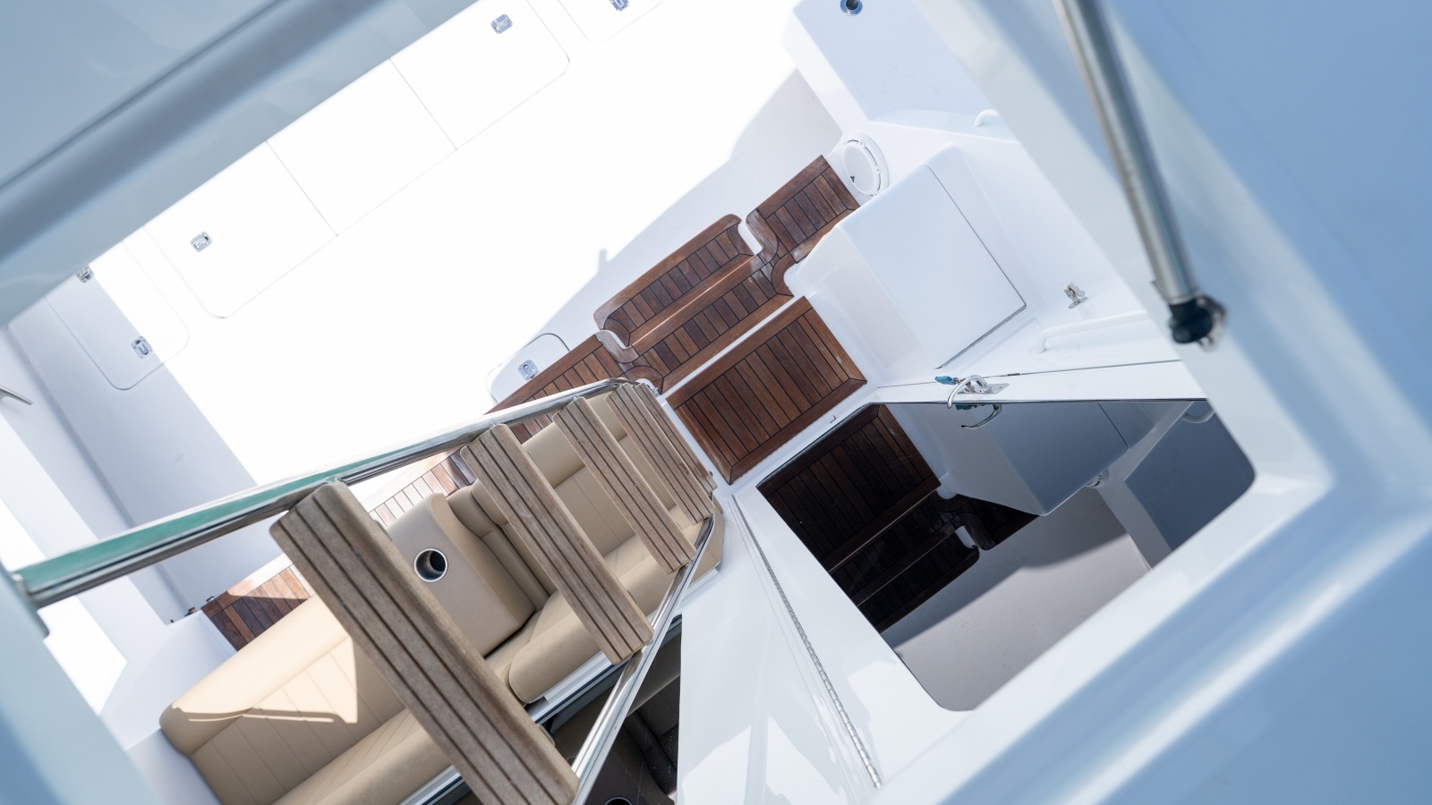 2000 Hatteras 50 Convertible