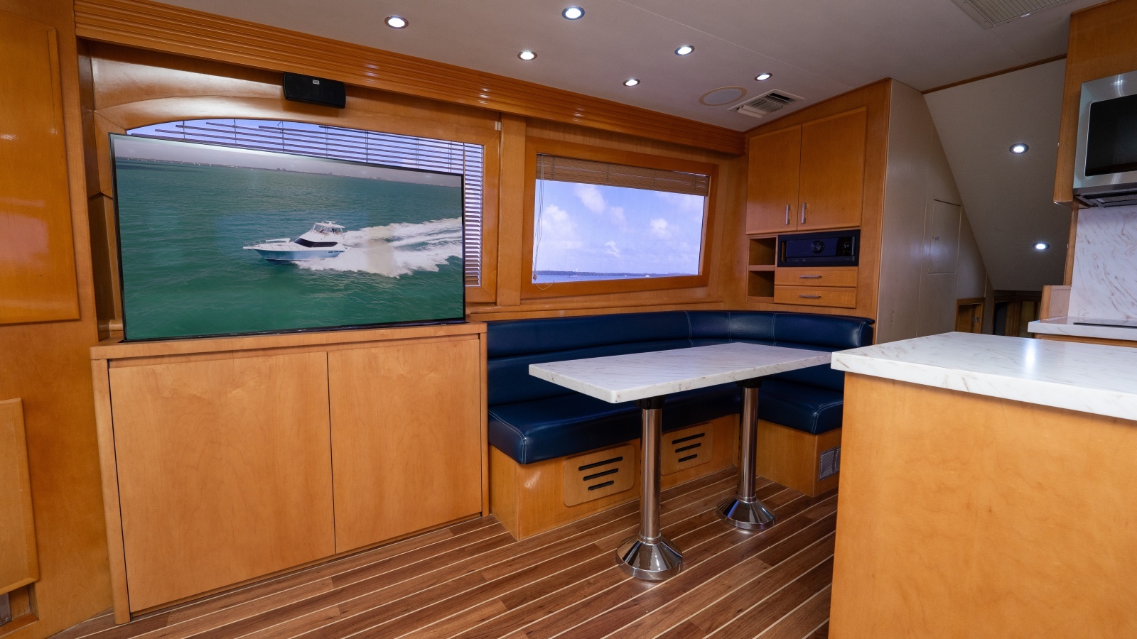 2000 Hatteras 50 Convertible