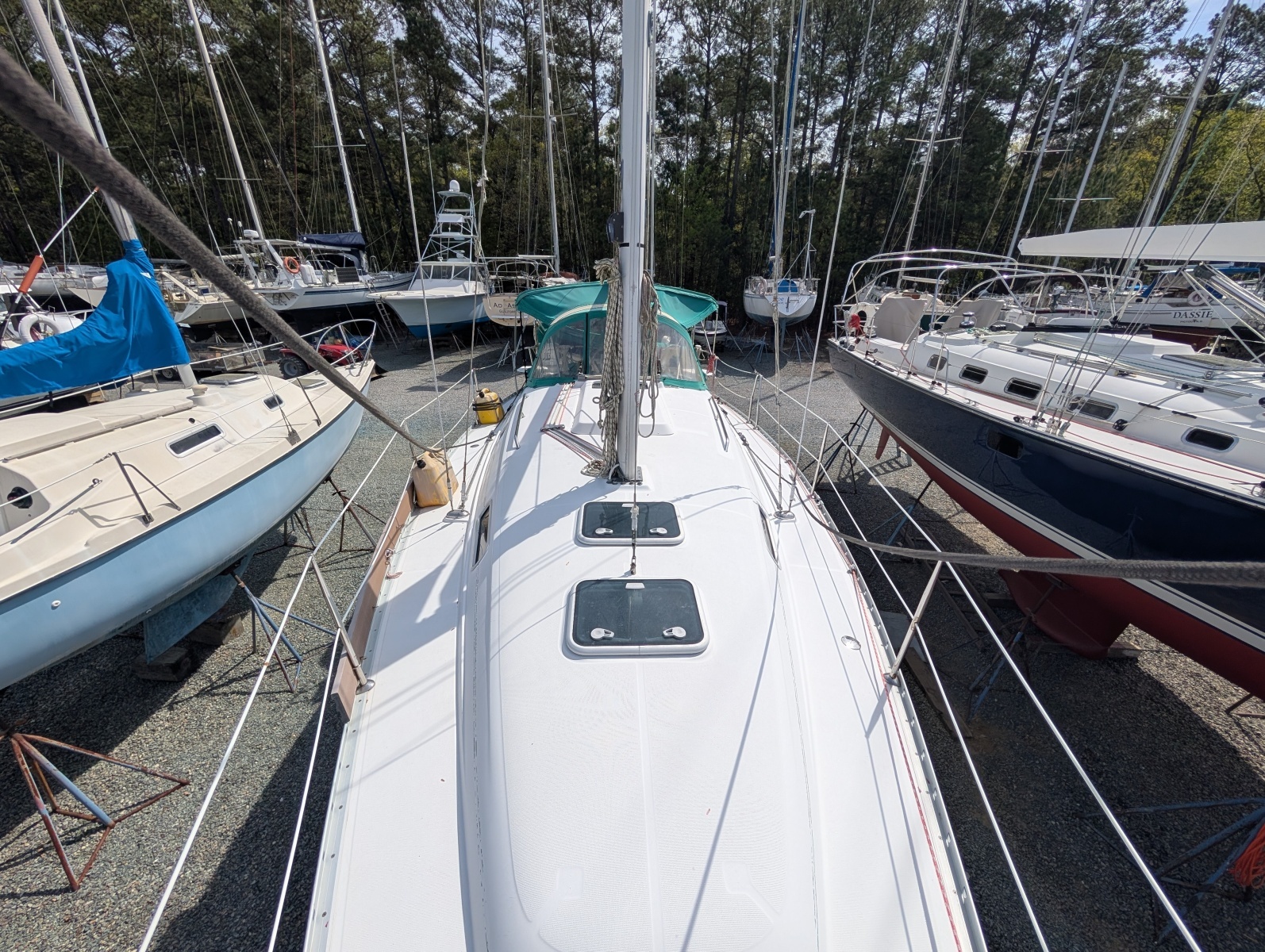 Hakuna Matata 33ft Beneteau Yacht For Sale