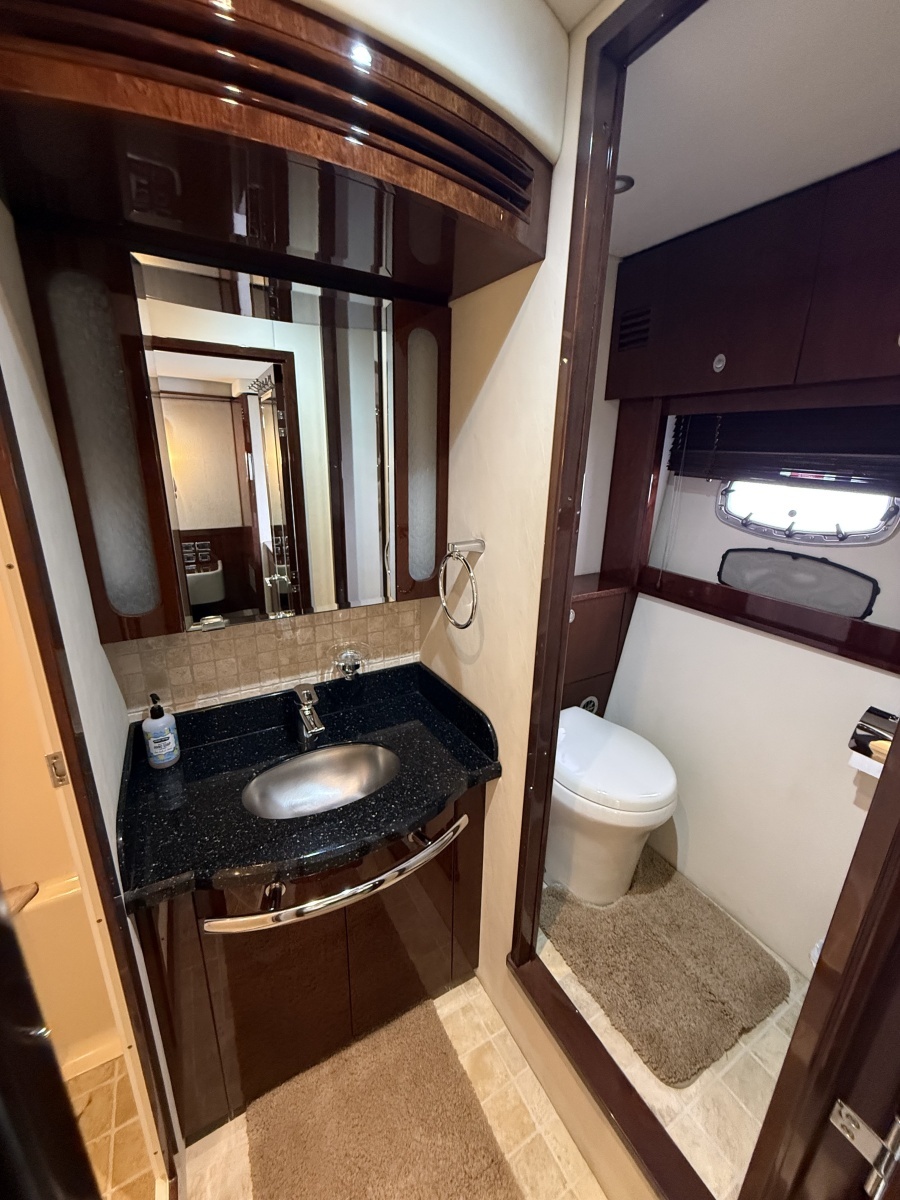 Rip Tide V 60ft Sea Ray Yacht For Sale