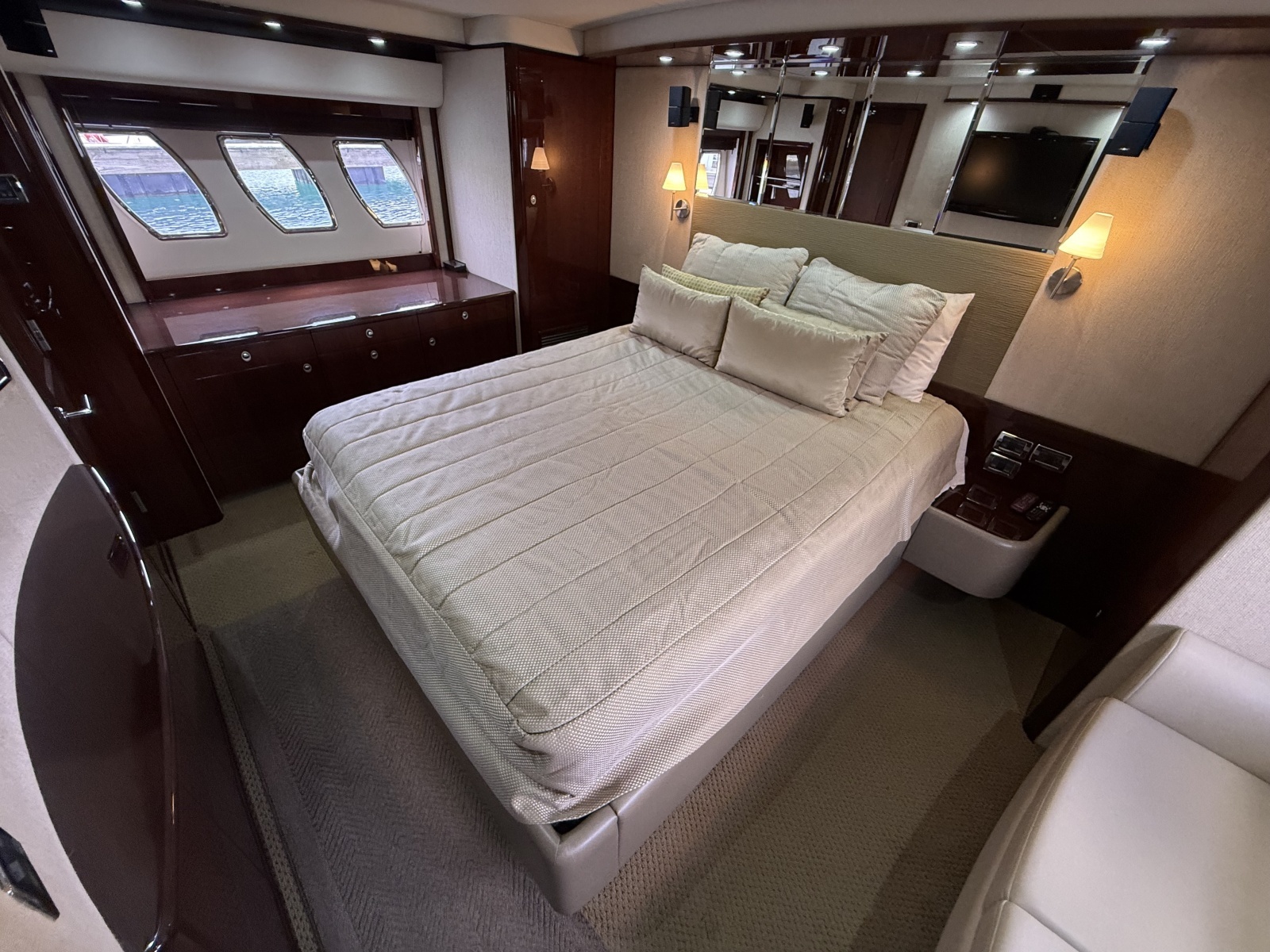 Rip Tide V 60ft Sea Ray Yacht For Sale
