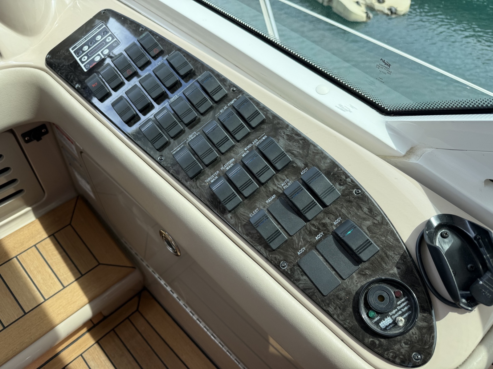 Rip Tide V 60ft Sea Ray Yacht For Sale