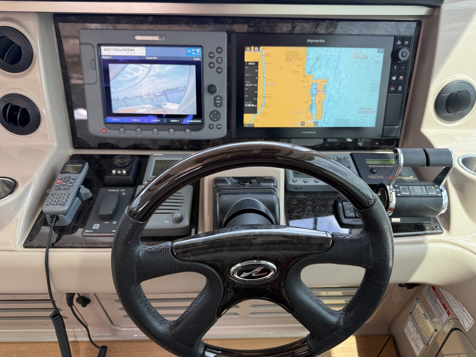 Rip Tide V 60ft Sea Ray Yacht For Sale