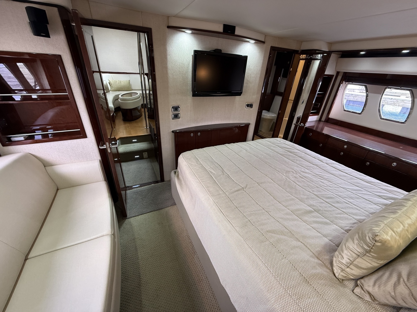 Rip Tide V 60ft Sea Ray Yacht For Sale