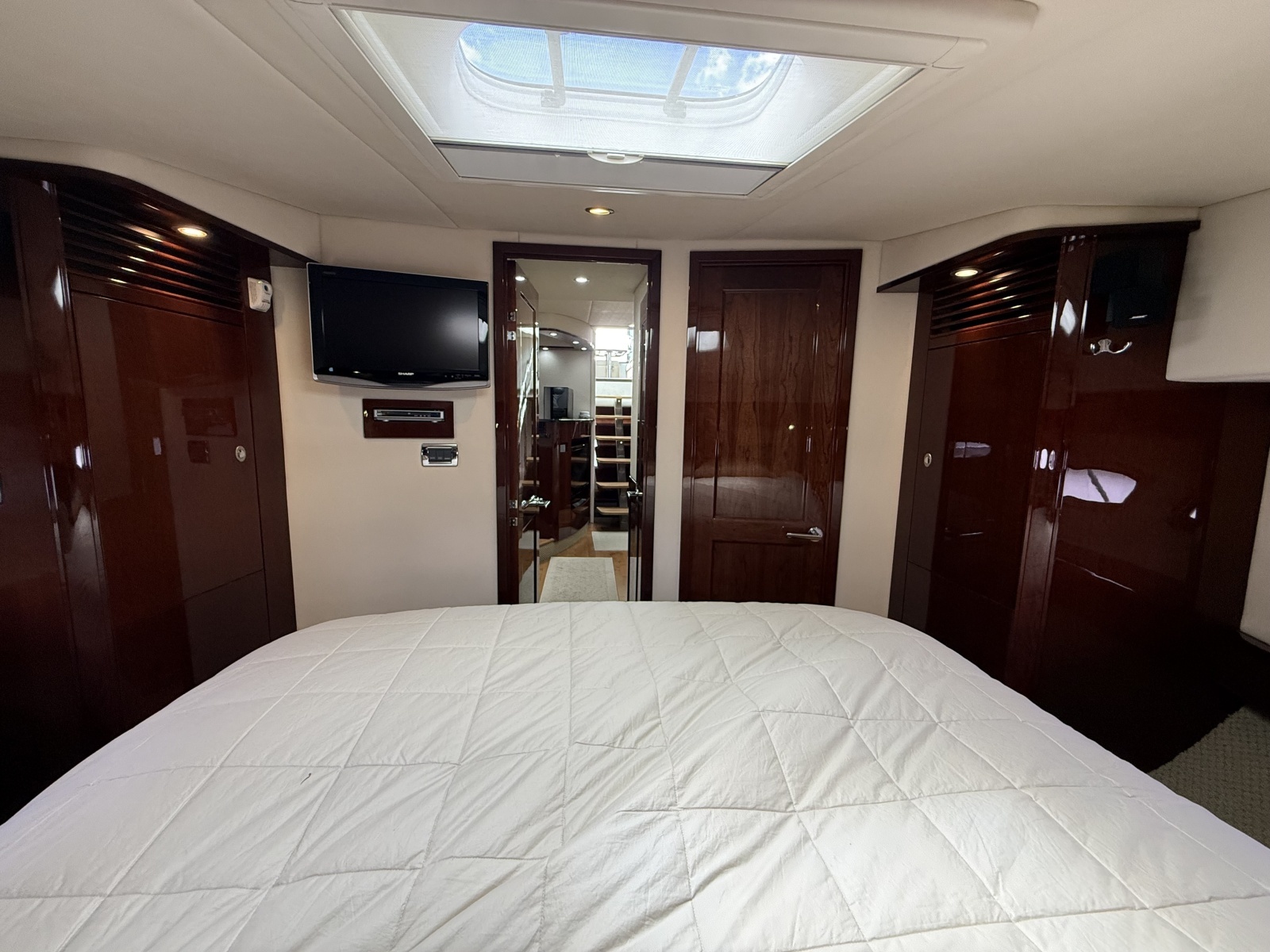 Rip Tide V 60ft Sea Ray Yacht For Sale