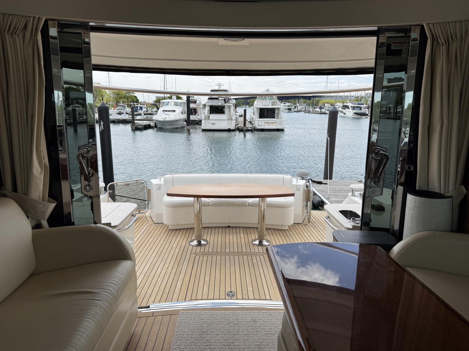 Rip Tide V 60ft Sea Ray Yacht For Sale