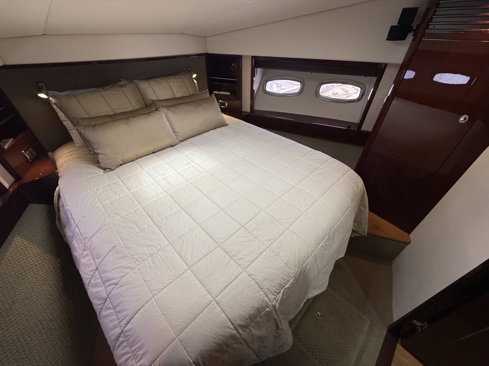 Rip Tide V 60ft Sea Ray Yacht For Sale