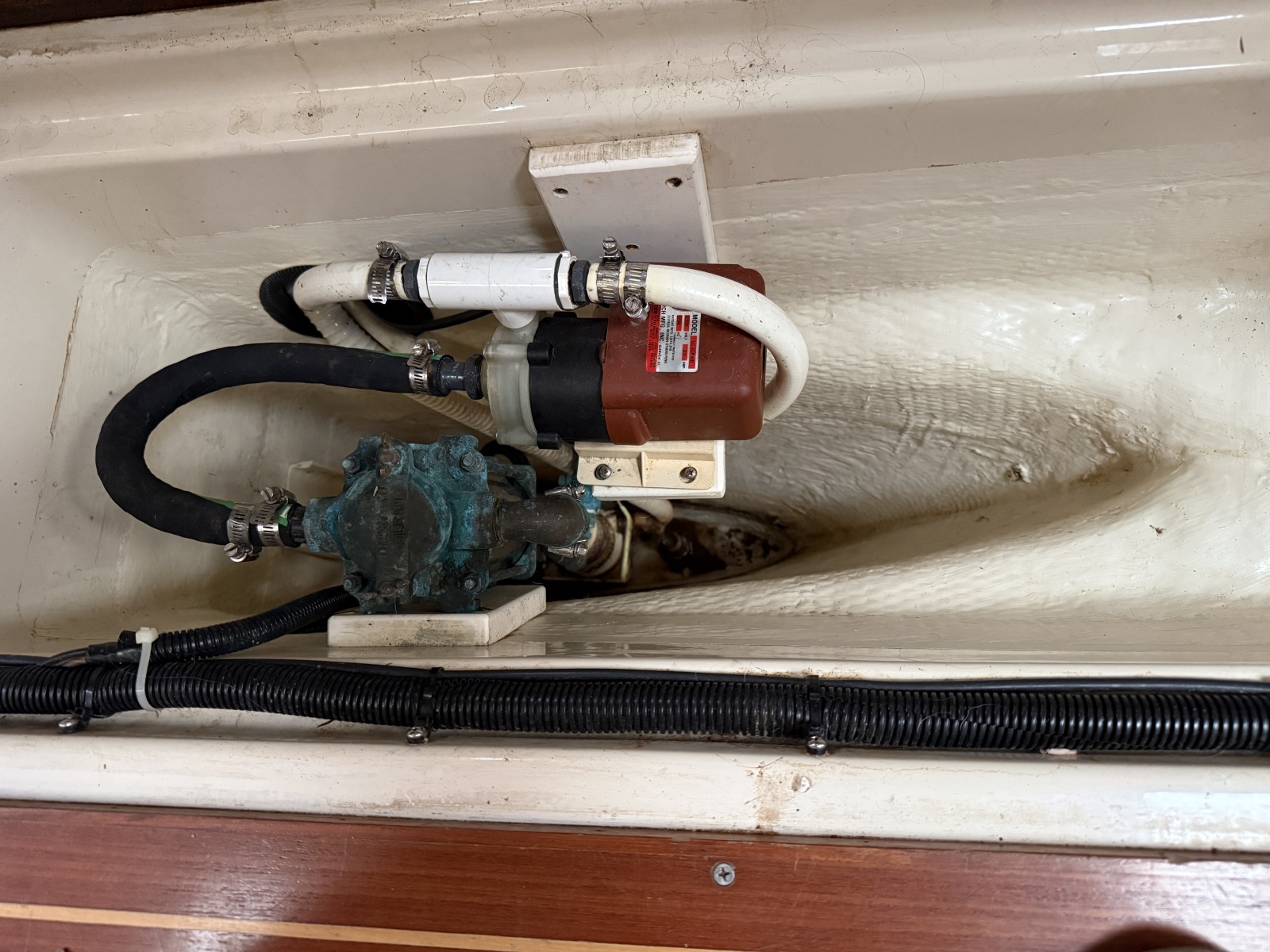Grateful Too 40ft Hunter Yacht For Sale
