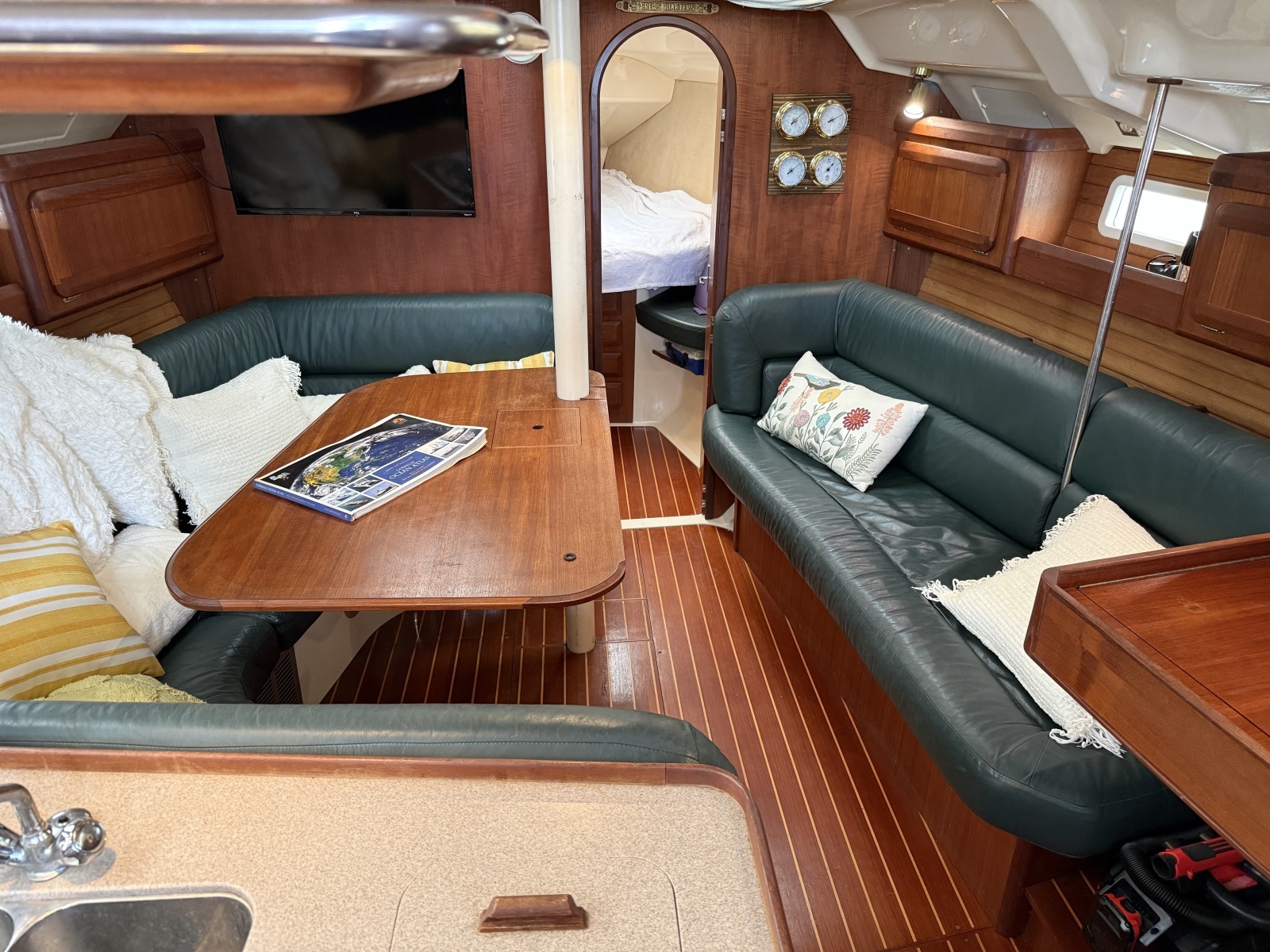 Grateful Too 40ft Hunter Yacht For Sale