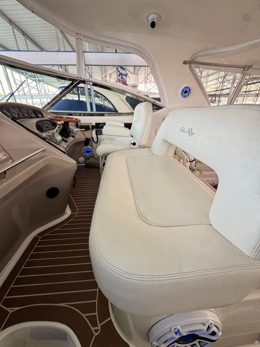 2001 Sea Ray 510 Sundancer