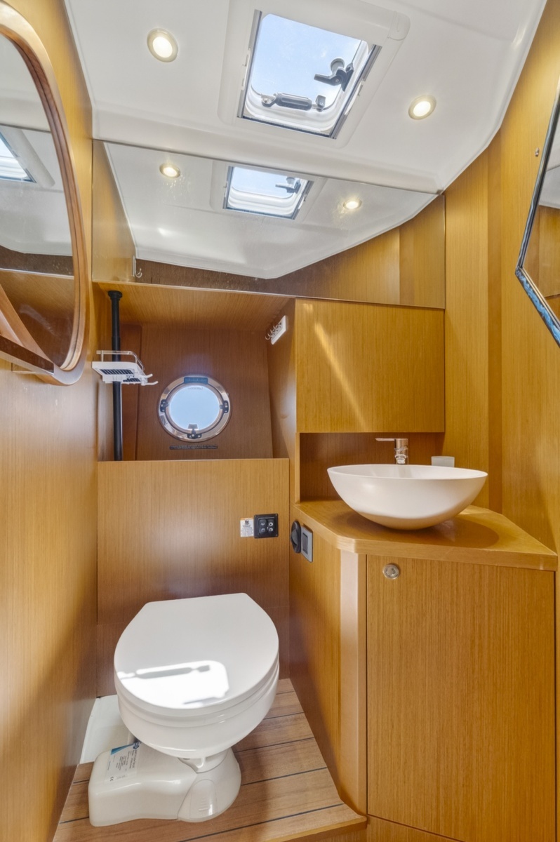 2022 Beneteau Swift Trawler 41 Fly
