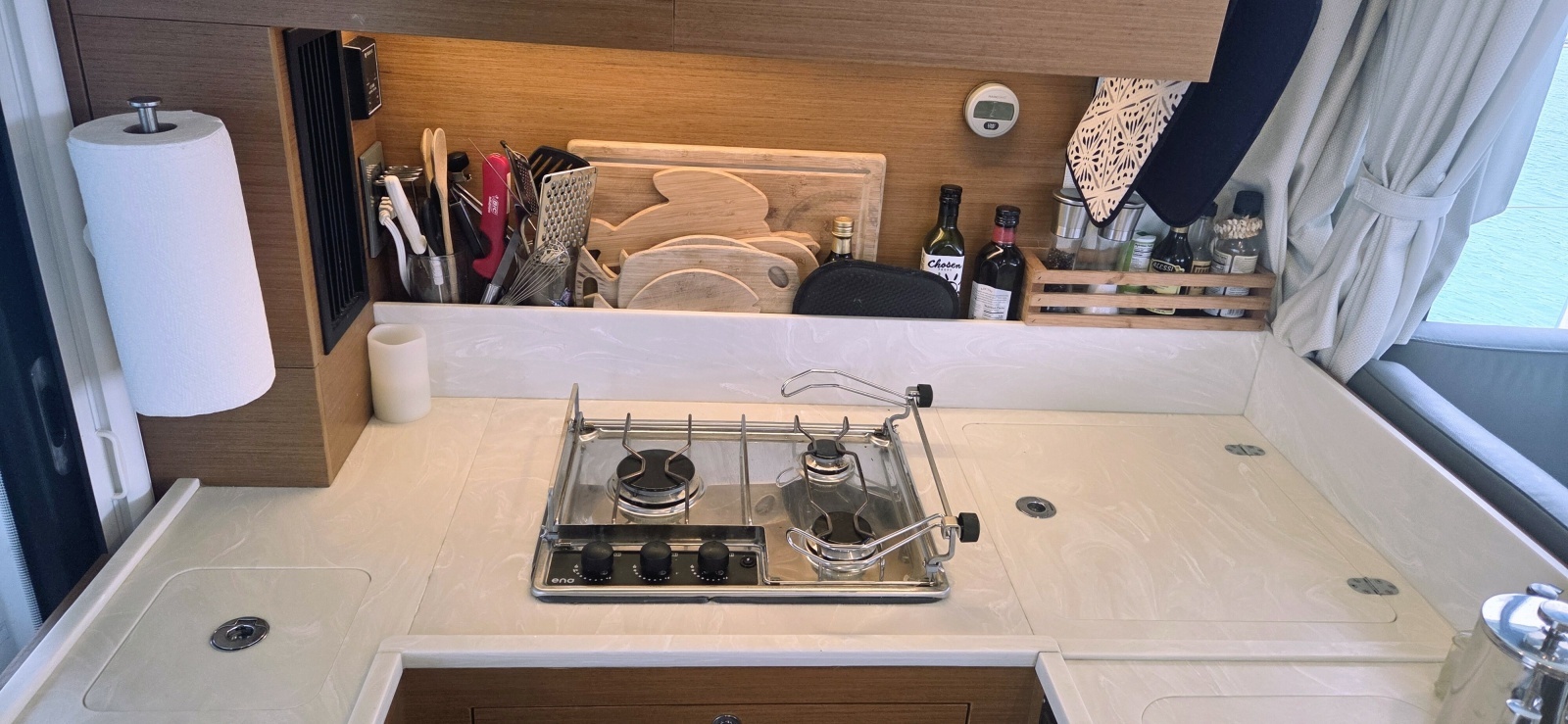 2022 Beneteau Swift Trawler 41 Fly