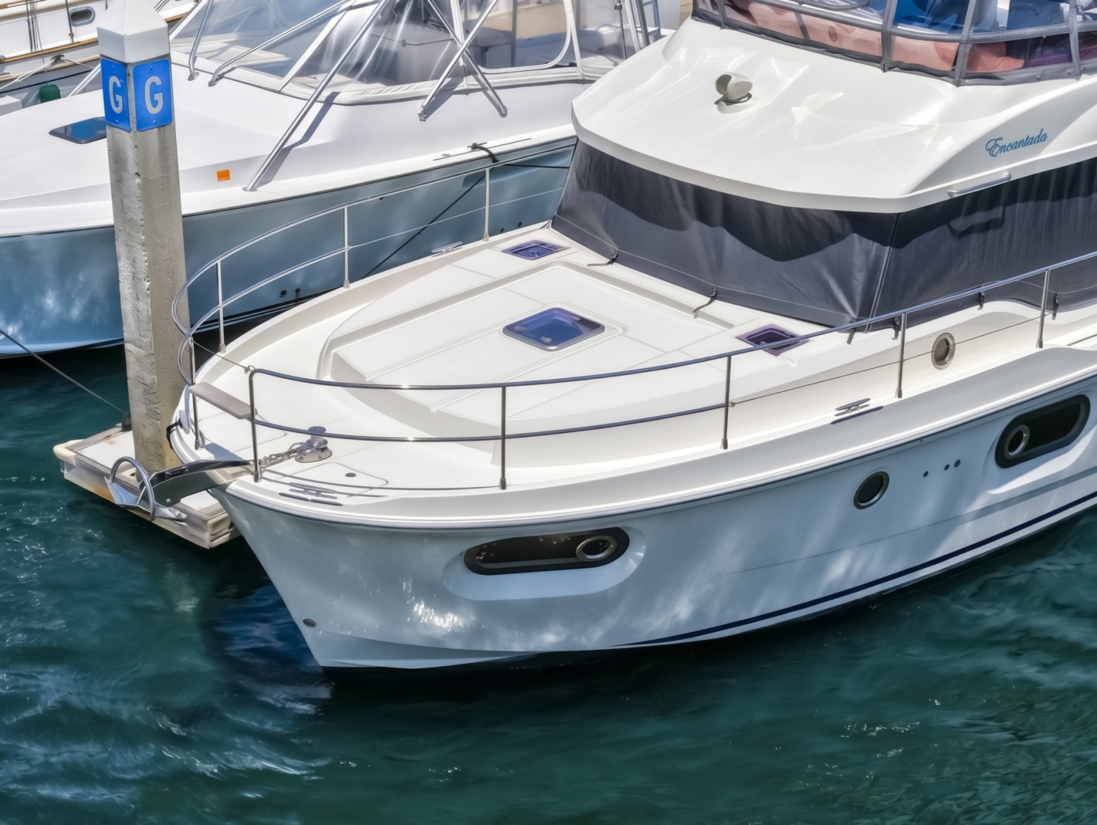 2022 Beneteau Swift Trawler 41 Fly
