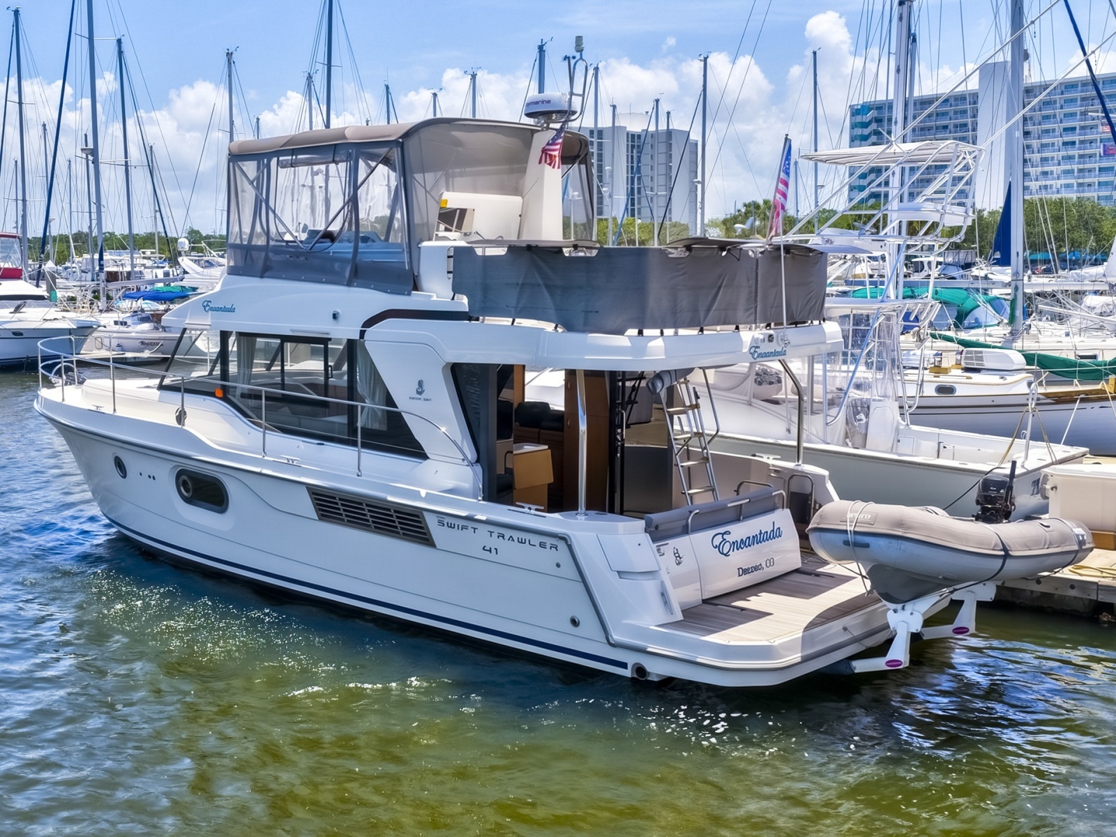 2022 Beneteau Swift Trawler 41 Fly