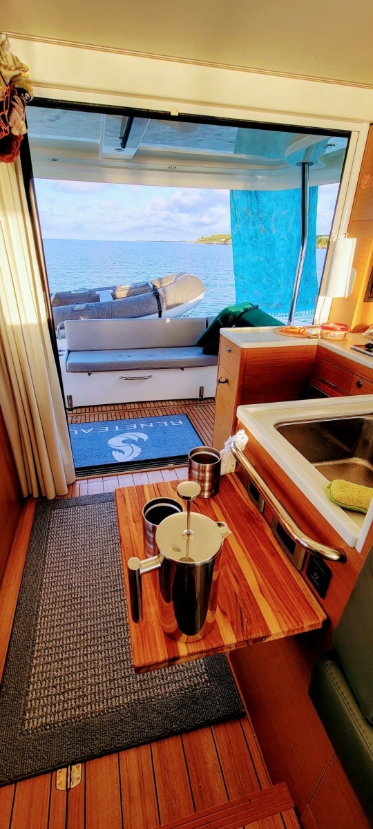 Encantada 41ft Beneteau Yacht For Sale