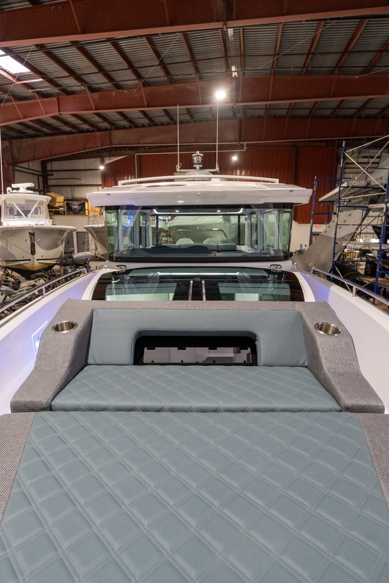 Stock 20 37ft Axopar Yacht For Sale