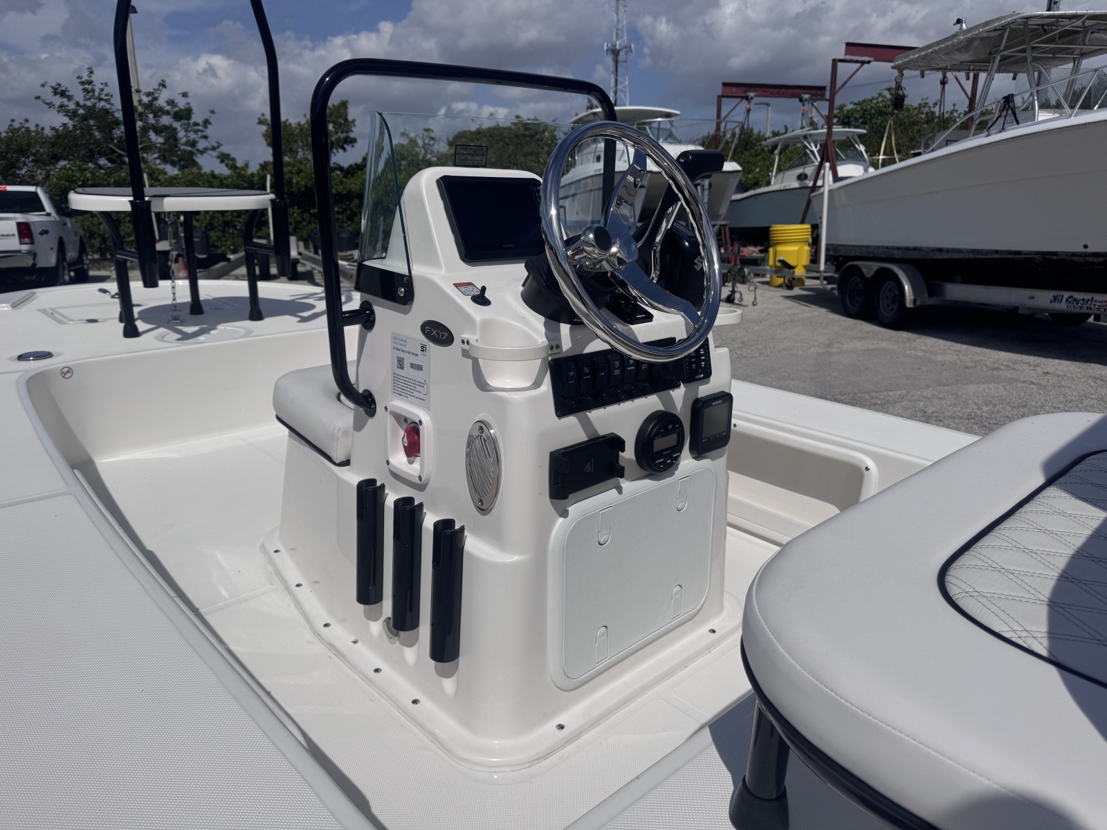 17ft Spyder Yacht For Sale