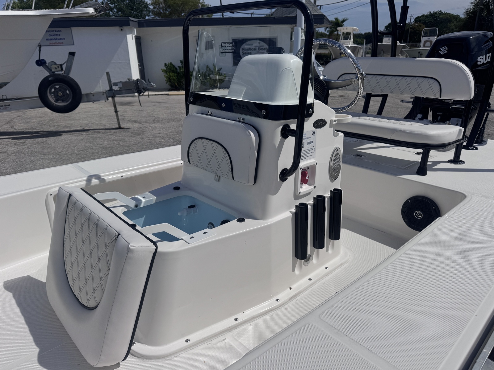 17ft Spyder Yacht For Sale