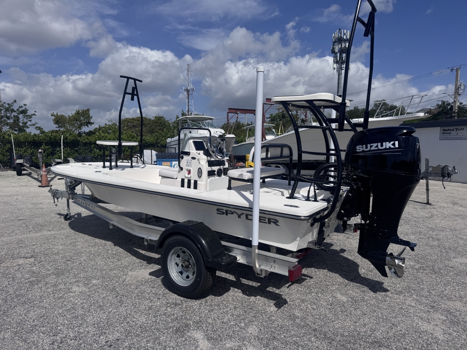 17ft Spyder Yacht For Sale