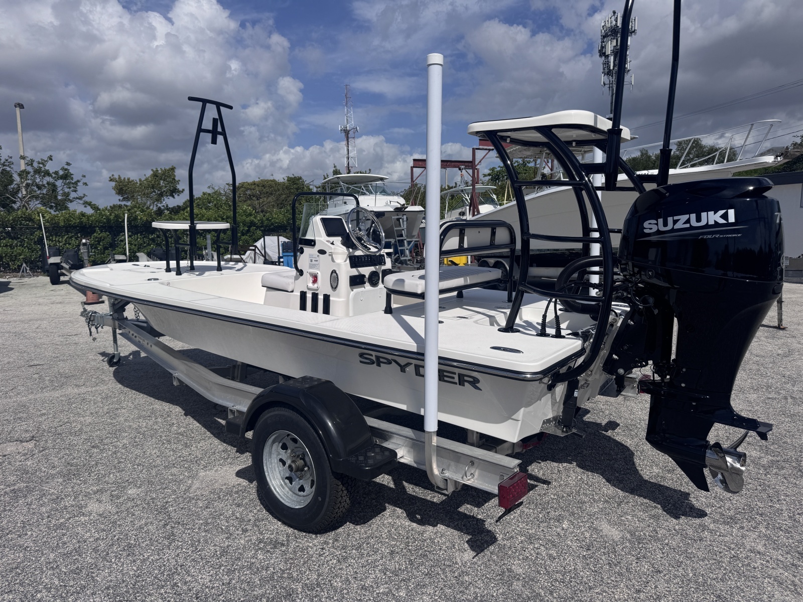 17ft Spyder Yacht For Sale