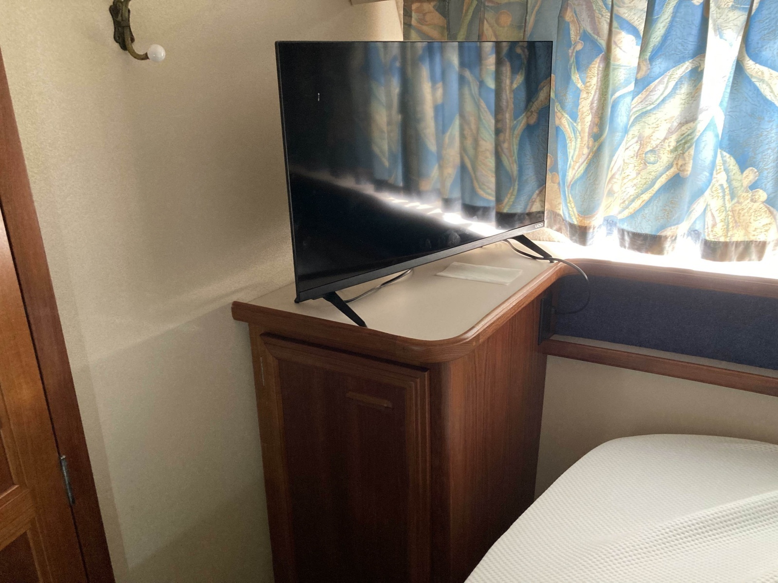 Lady J 38ft Carver Yacht For Sale