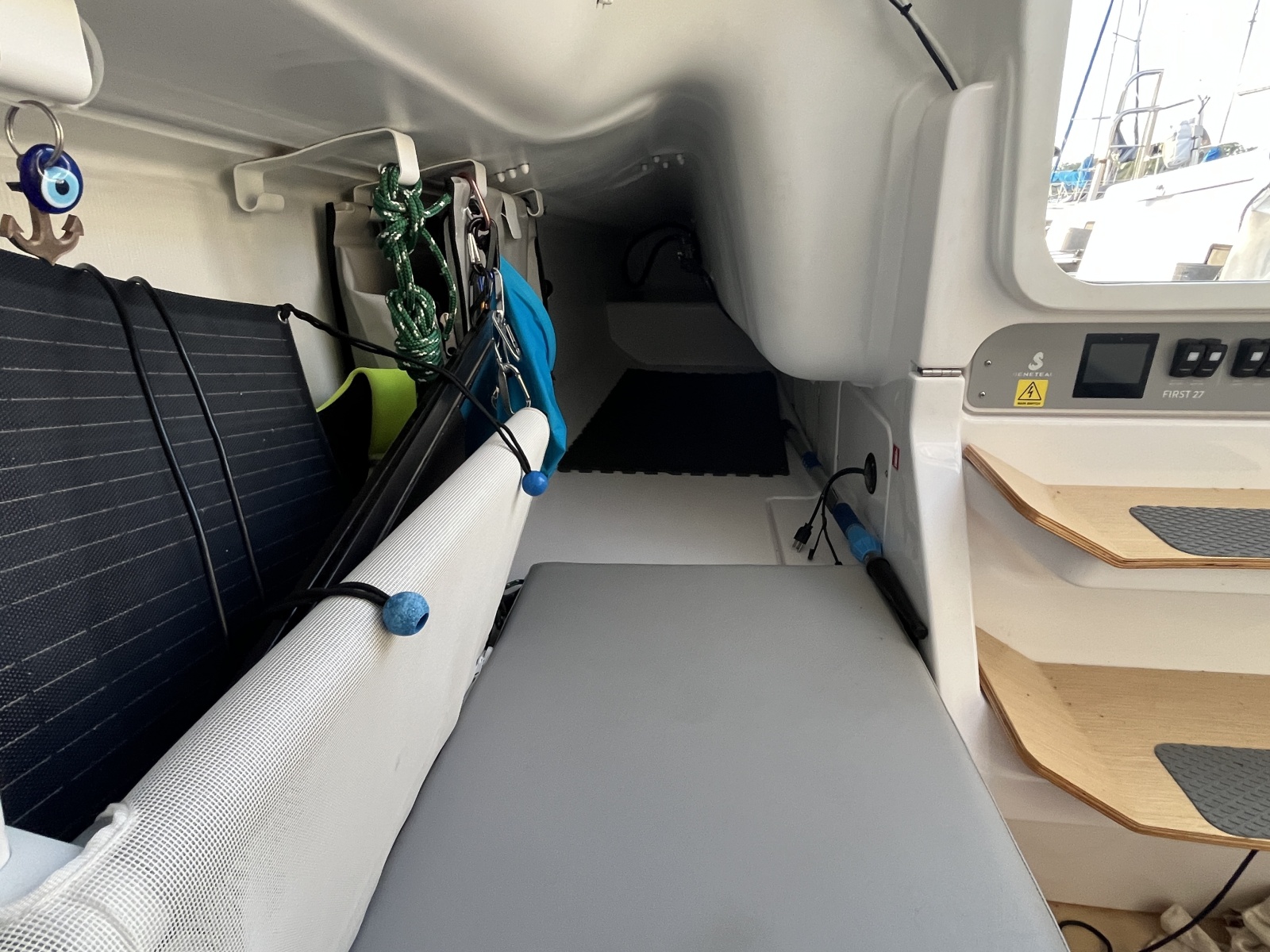 27' 2024 Beneteau 
