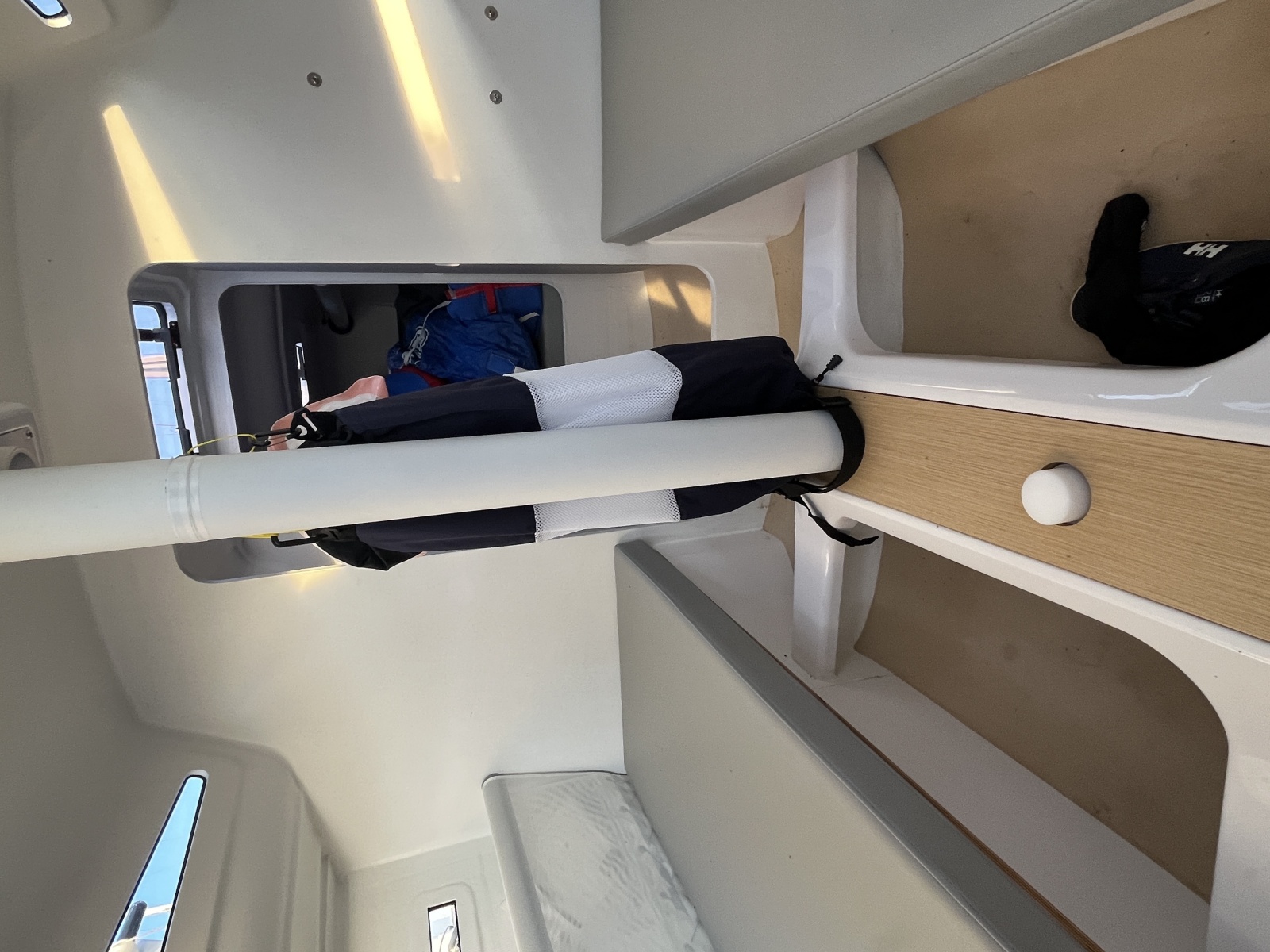 27' 2024 Beneteau 