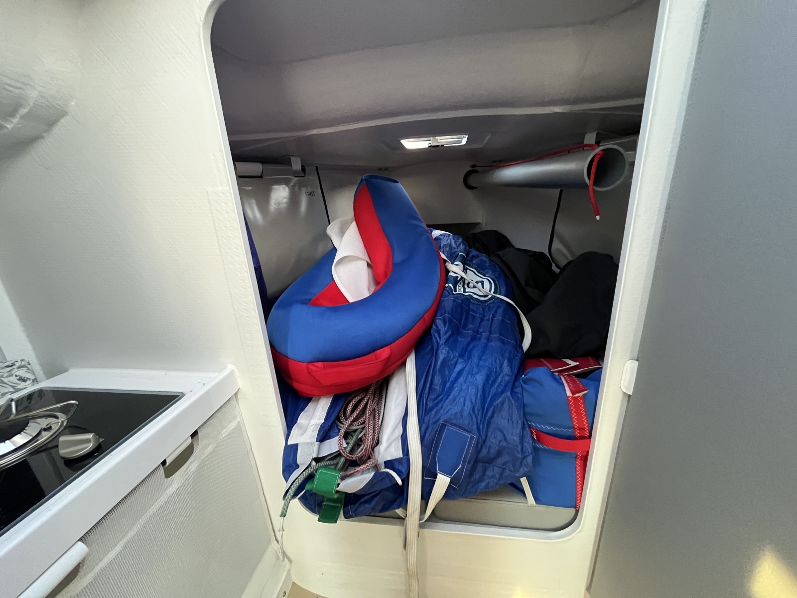 27' 2024 Beneteau 
