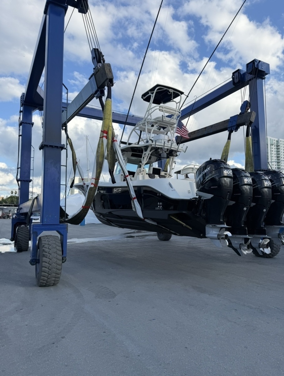 2017 HCB 3900 Speciale