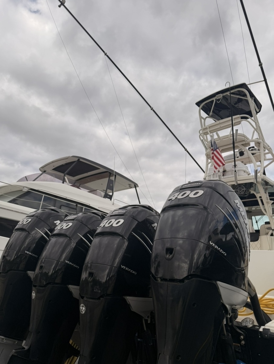 39' 2017 HCB 3900 Speciale