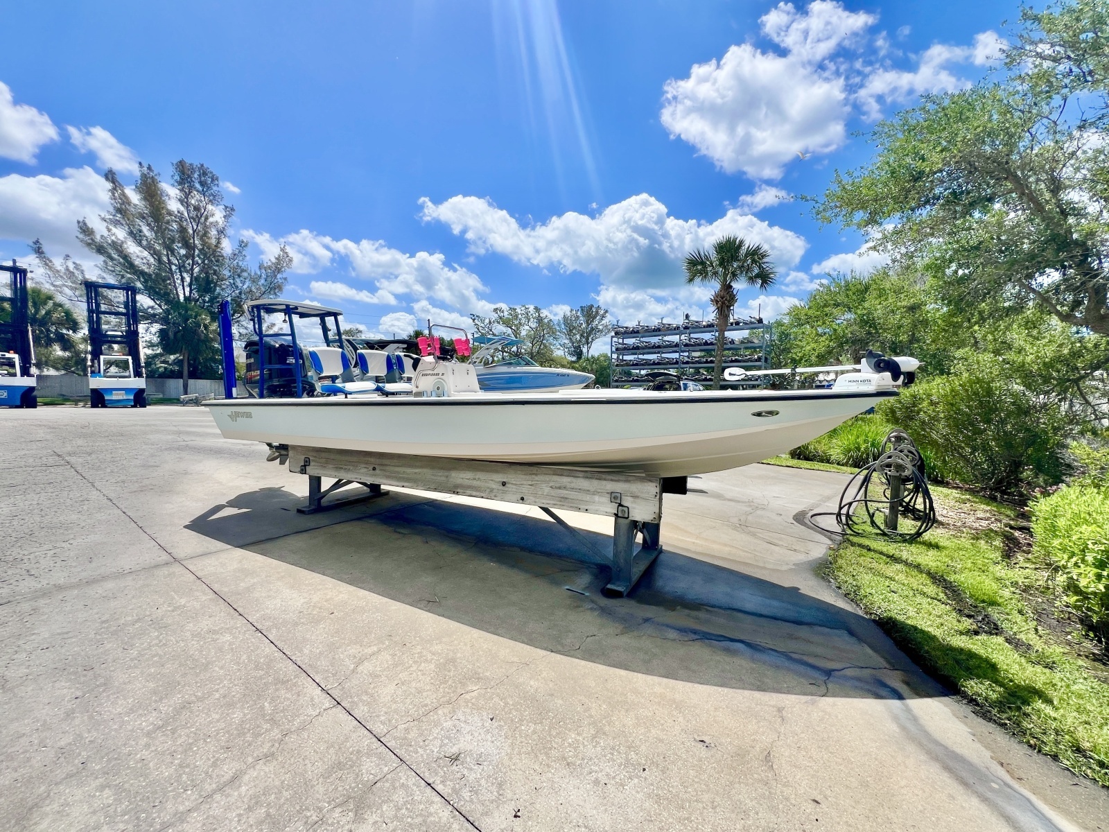 21ft Hewes Yacht For Sale