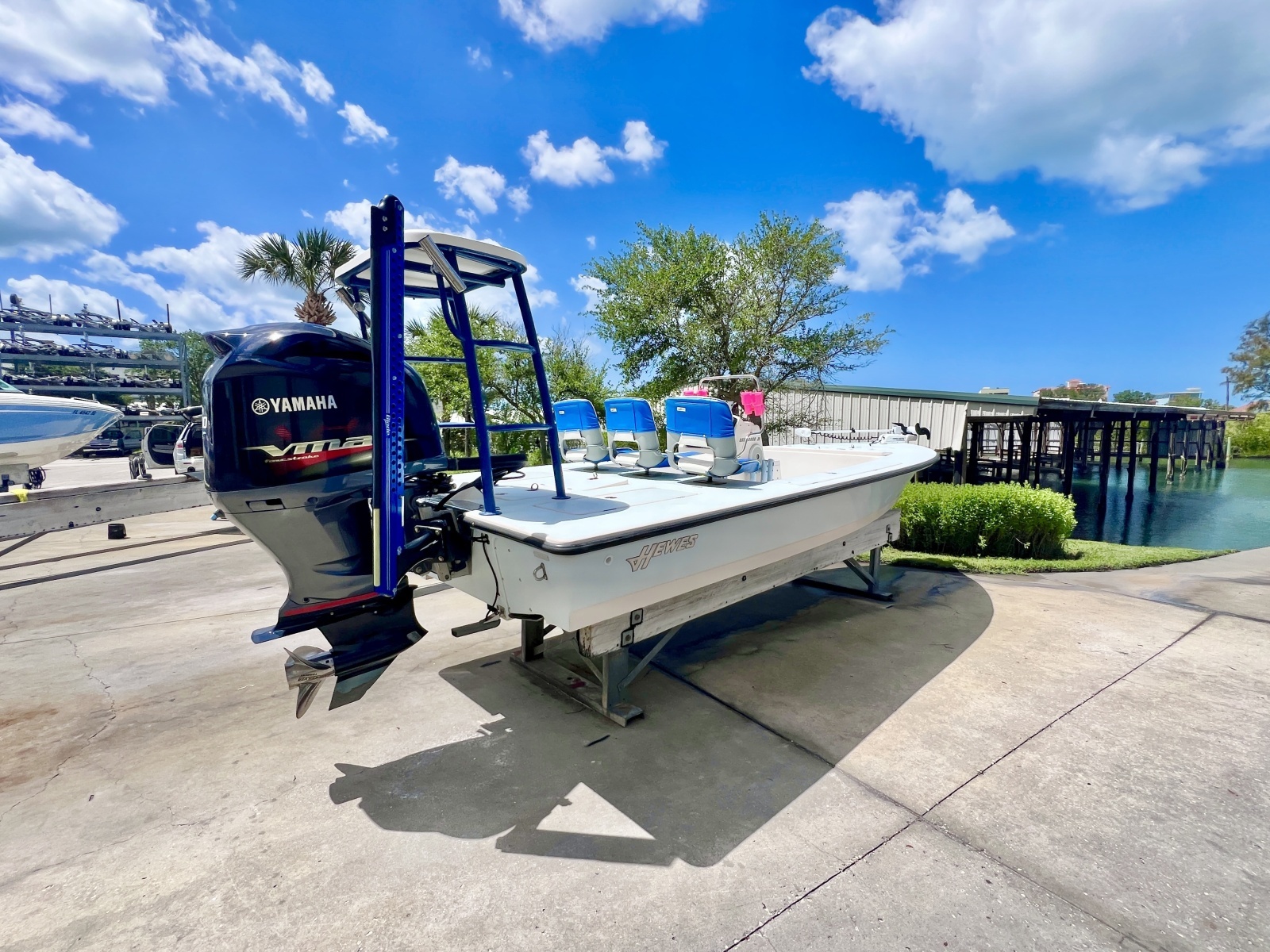 21ft Hewes Yacht For Sale