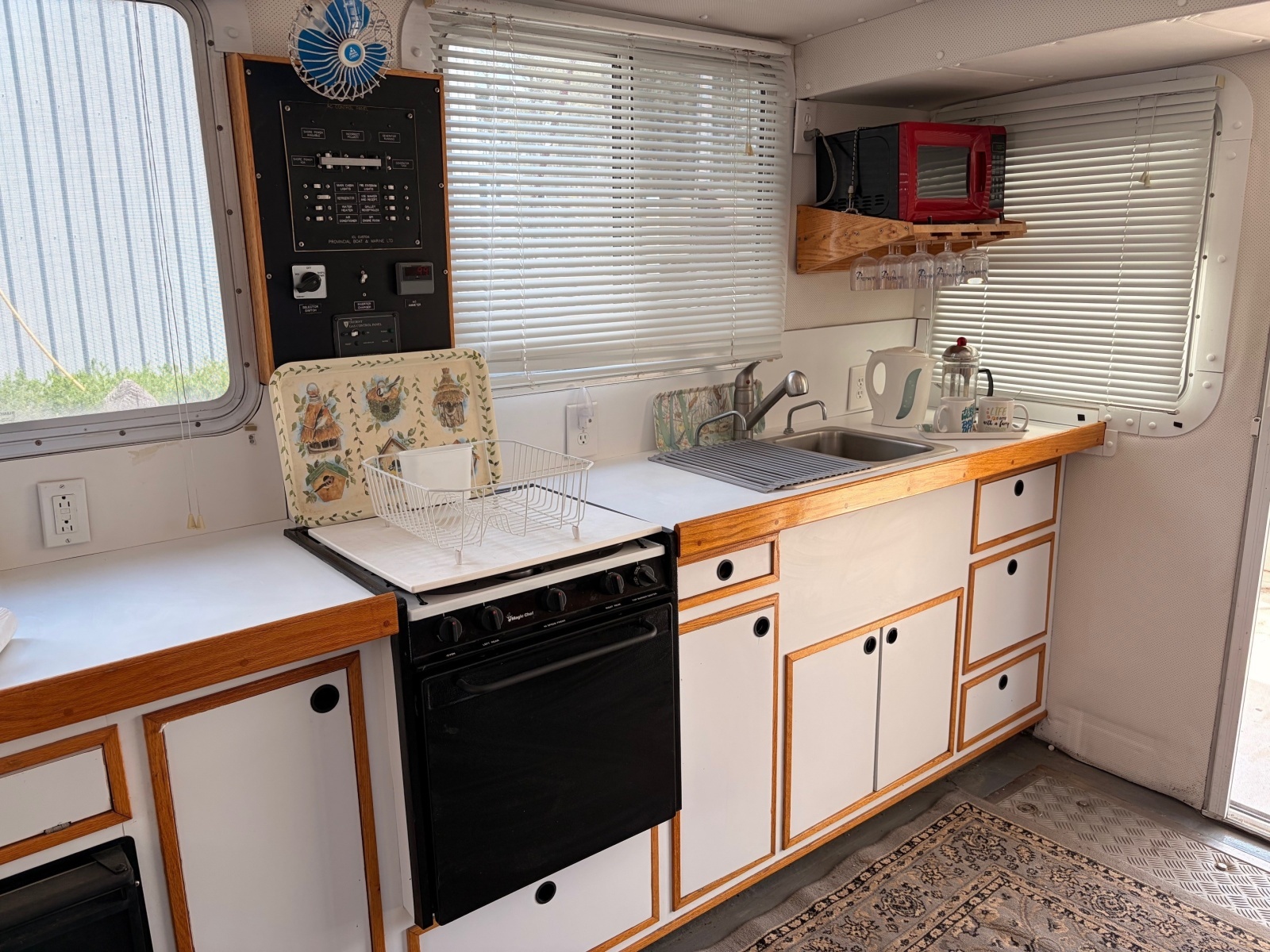 2000 Provincial 42 Pleasure Boat