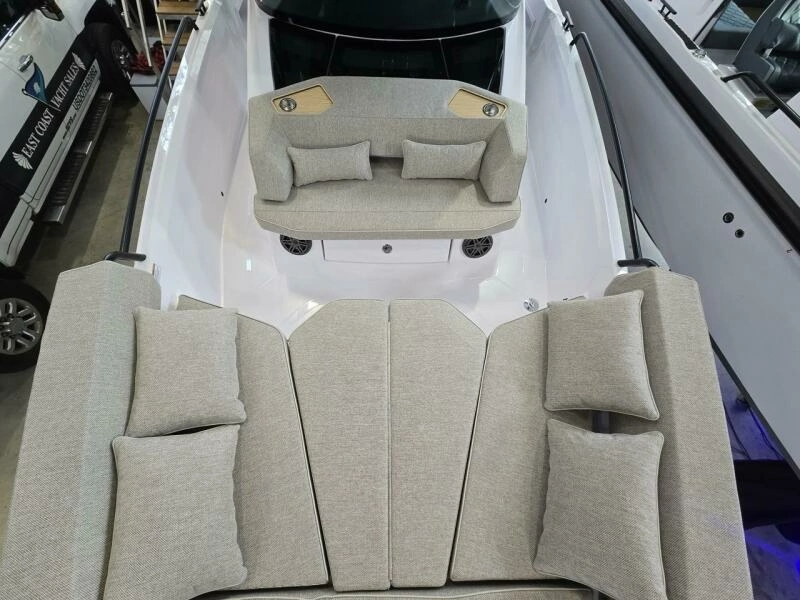 2026 Axopar Cross Cabin