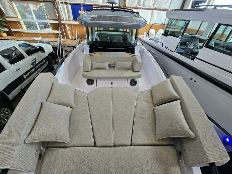 2026 Axopar Cross Cabin