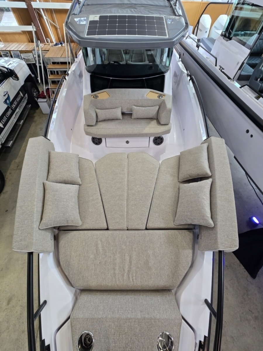 2026 Axopar Cross Cabin