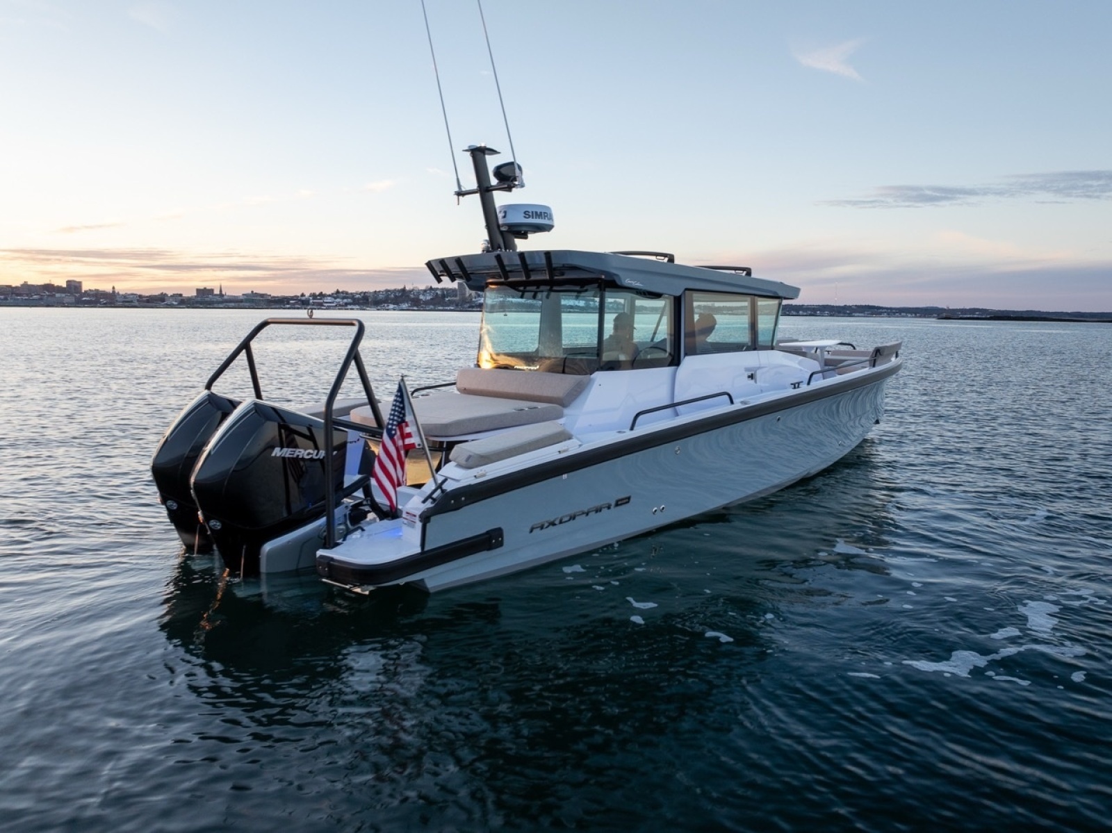 2026 Axopar Cross Cabin