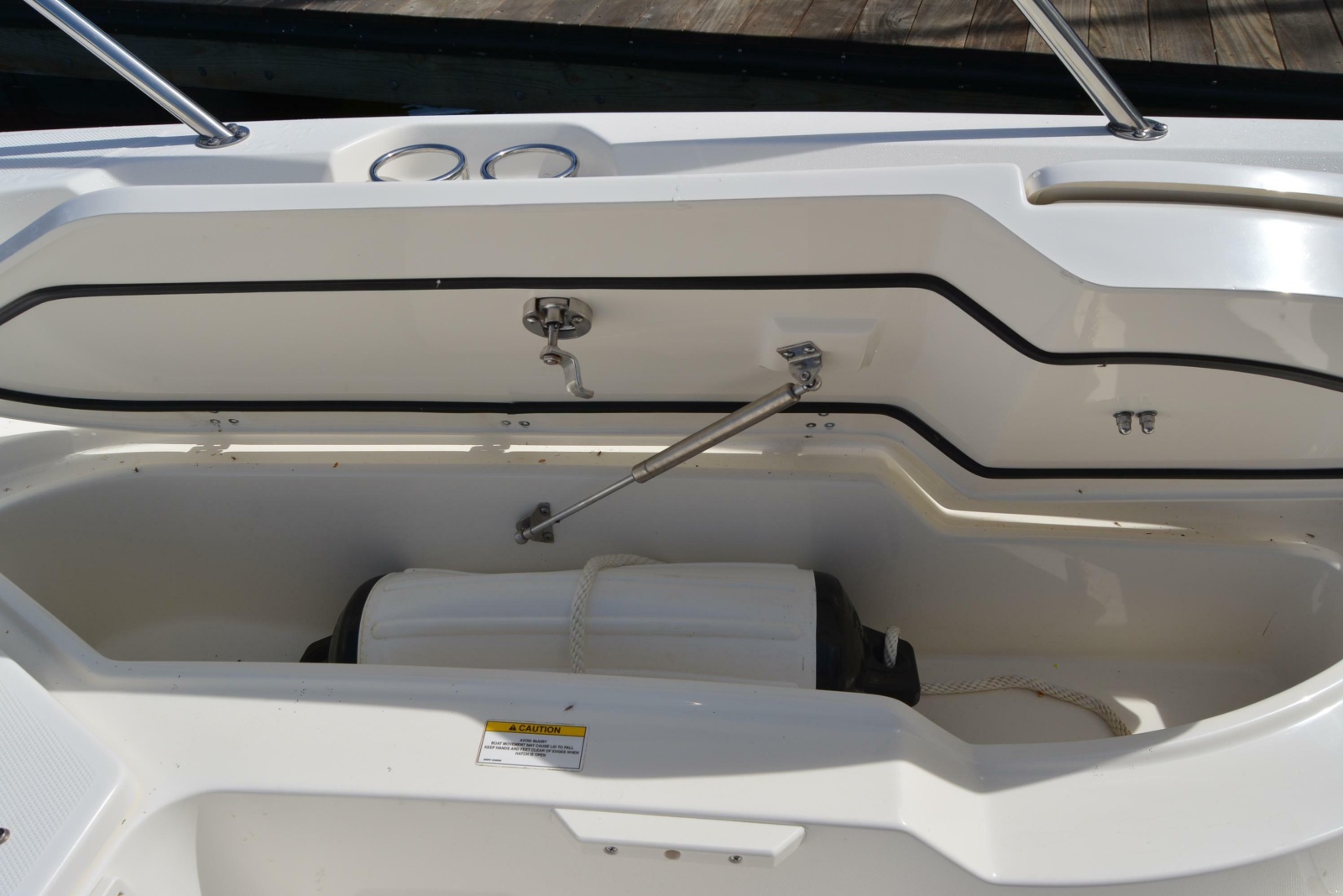 27' 2021 Boston Whaler 270 Dauntless